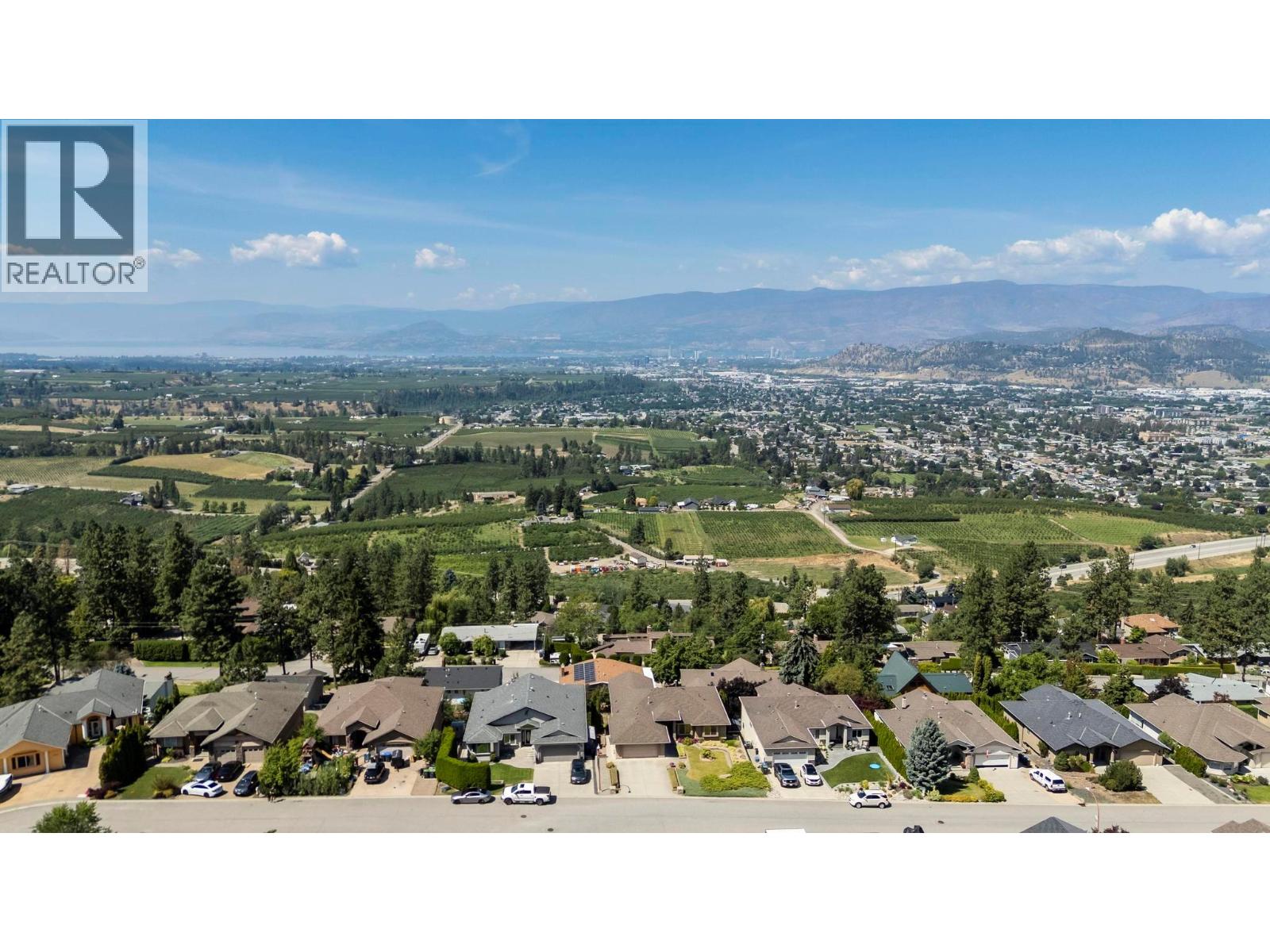 Photo 19 of 1000 Lone Pine Drive, Kelowna BC