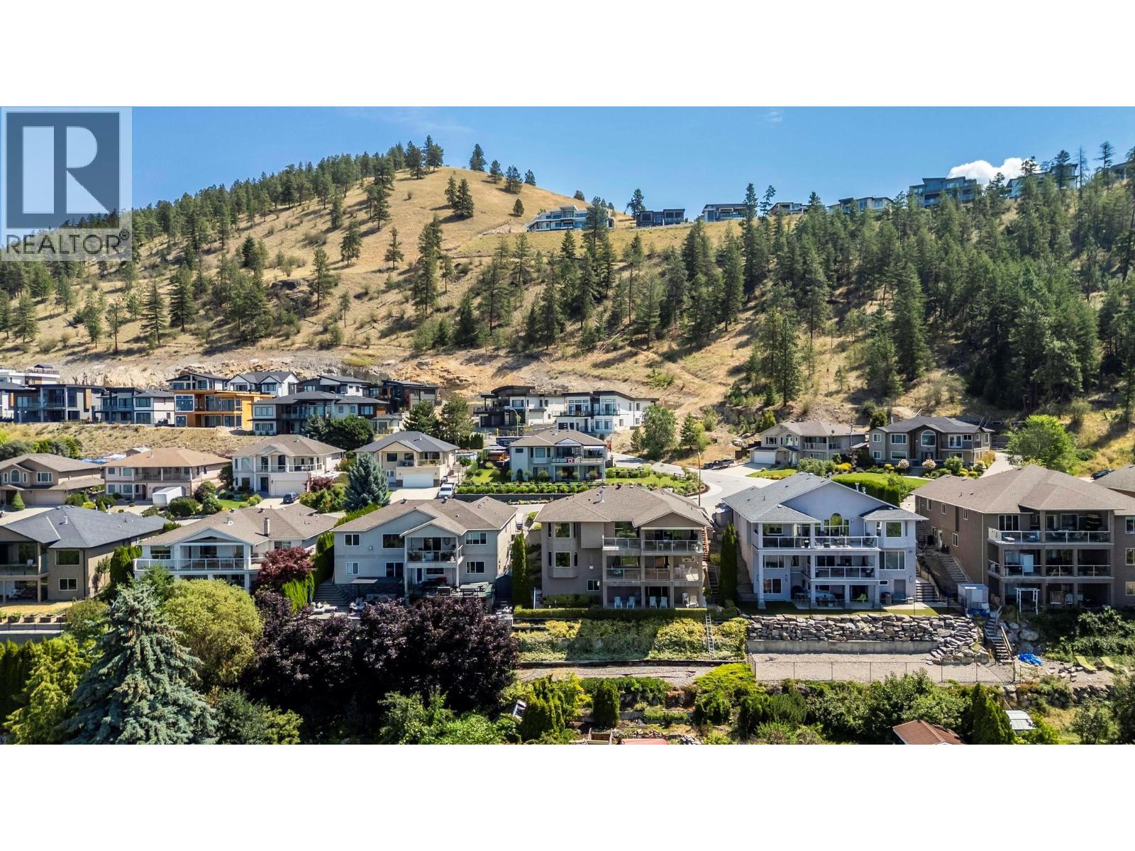 Photo 3 of 1000 Lone Pine Drive, Kelowna BC