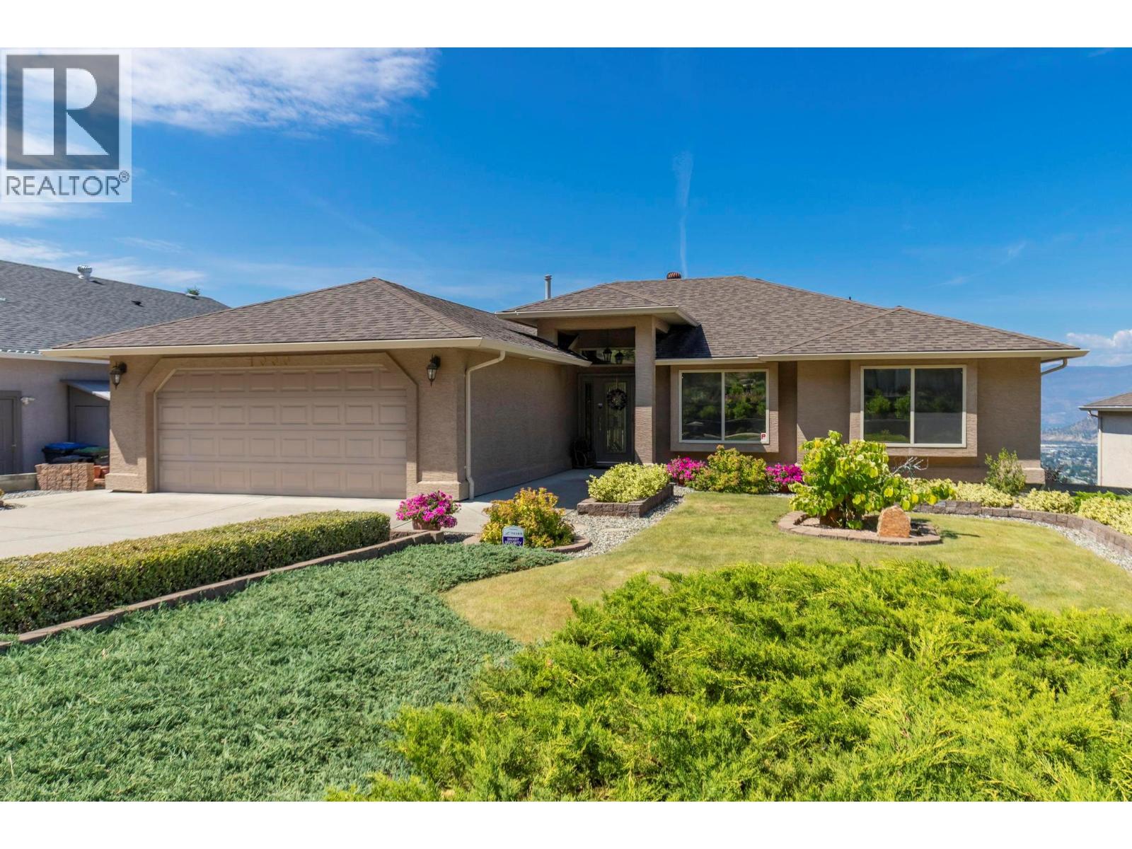 Photo 6 of 1000 Lone Pine Drive, Kelowna BC