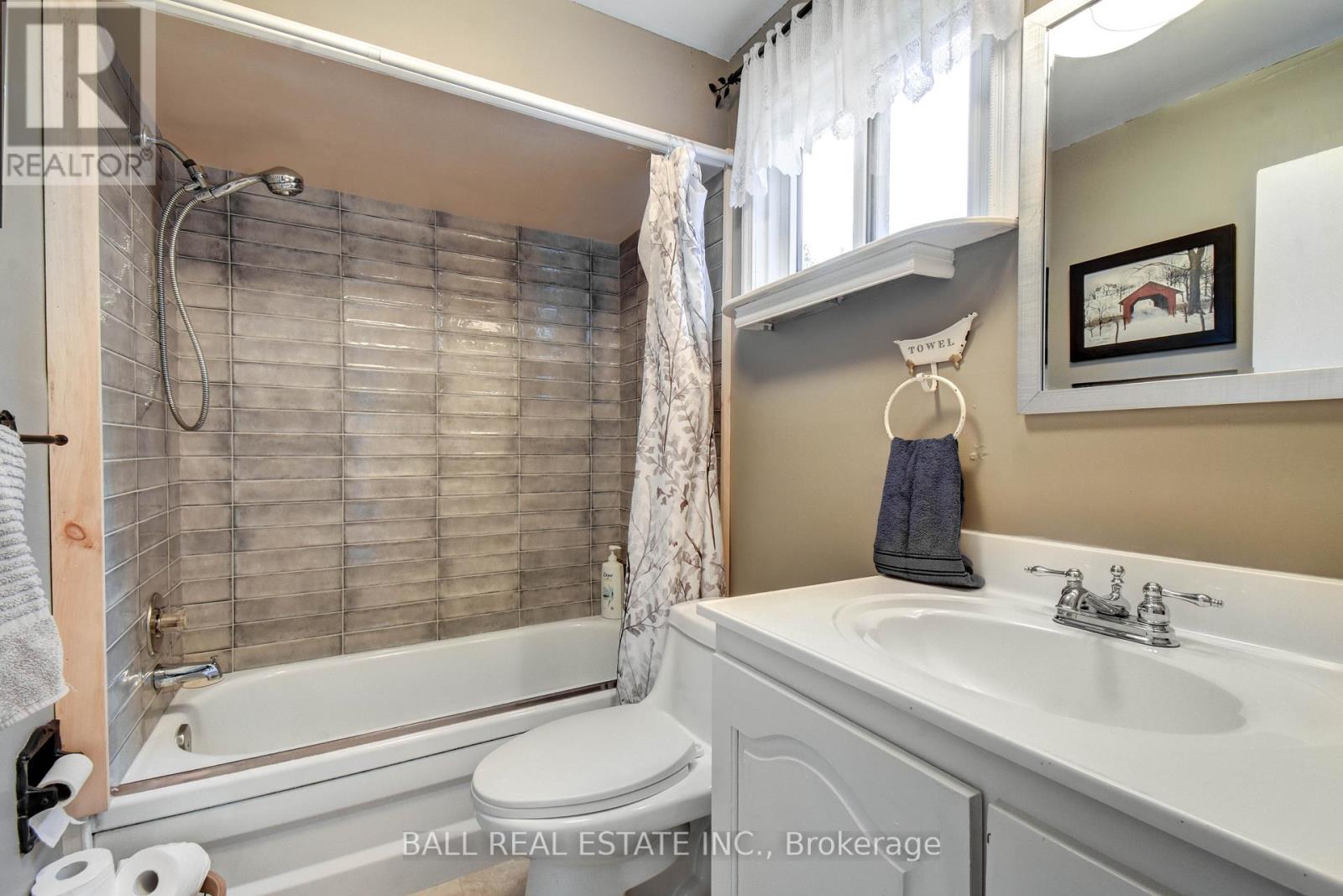 Photo 15 of 45 Brook Road, Kawartha Lakes ON