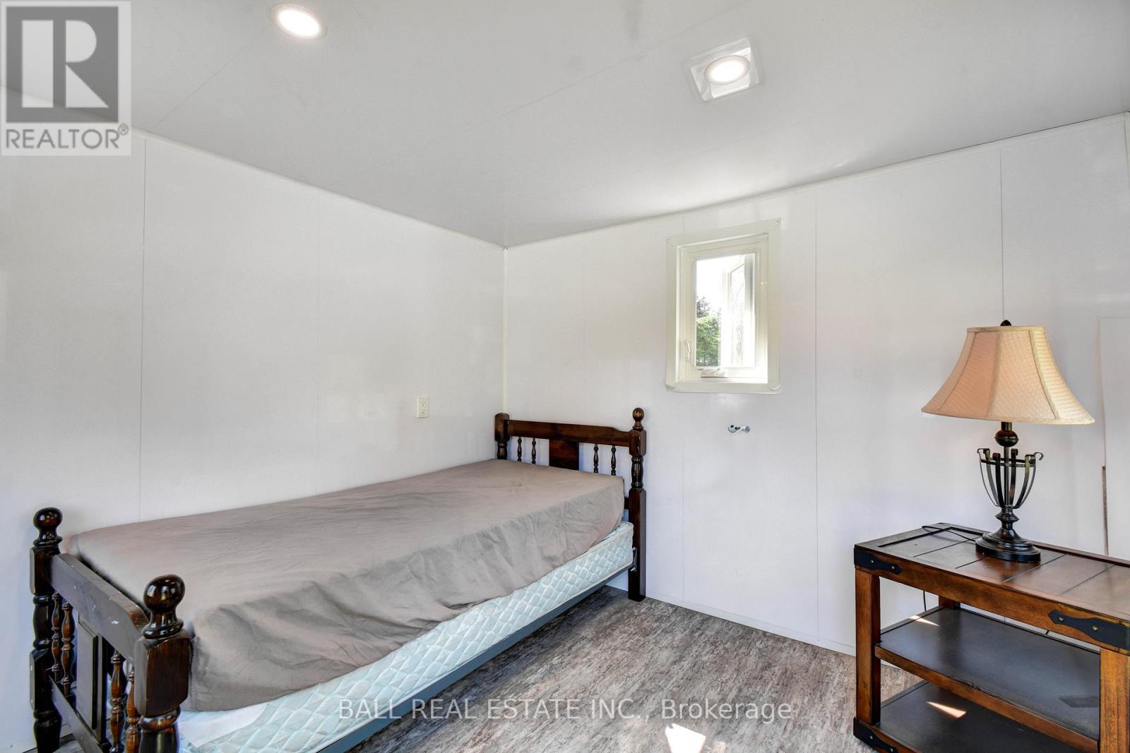 Photo 24 of 45 Brook Road, Kawartha Lakes ON