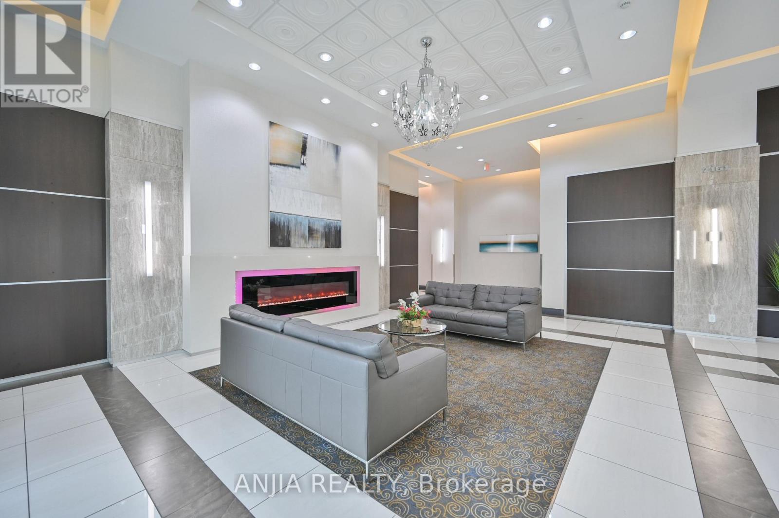 Photo 22 of 1032 7161 Yonge Street, Markham ON