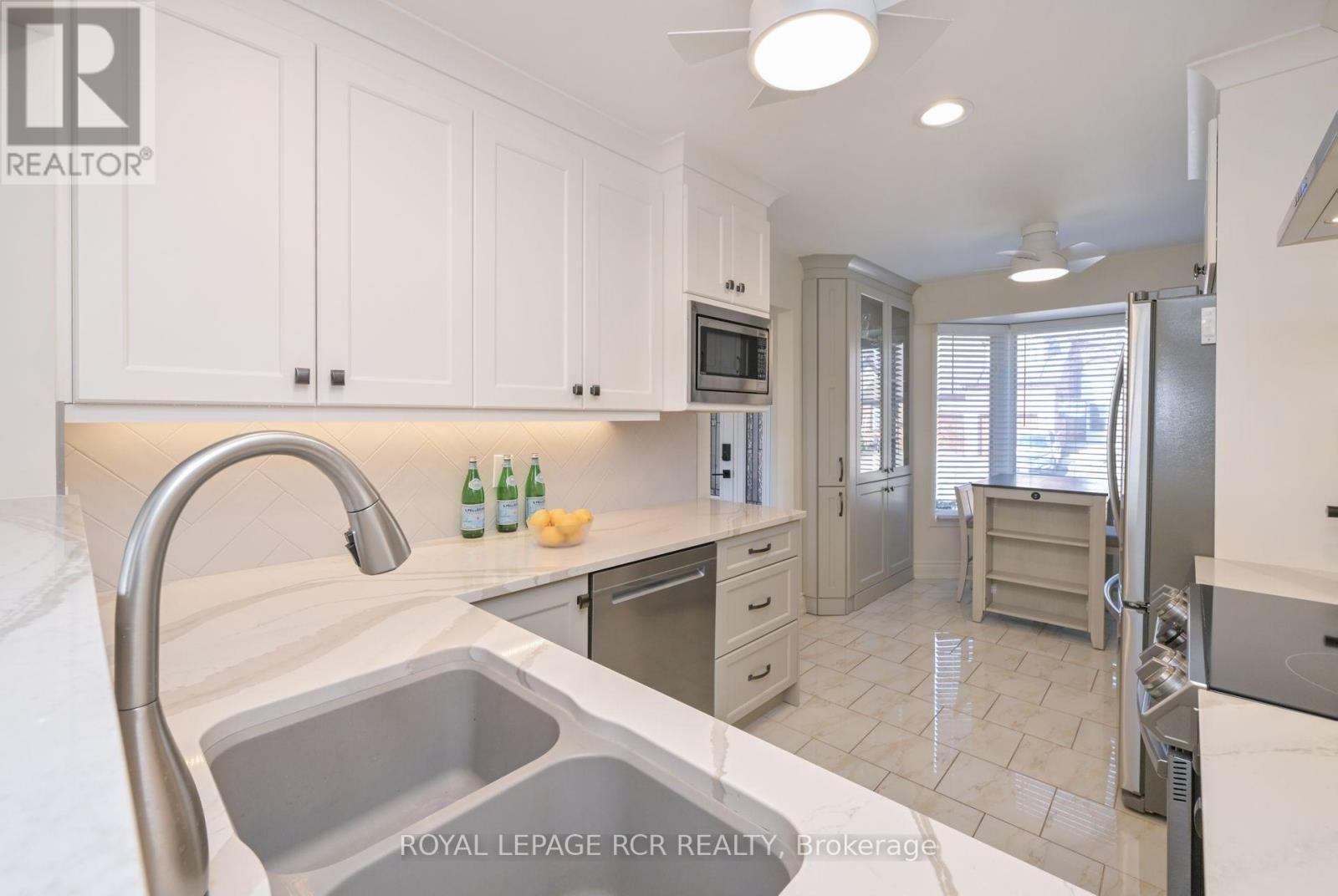 Photo 10 of 68 Riverview Road, New Tecumseth ON