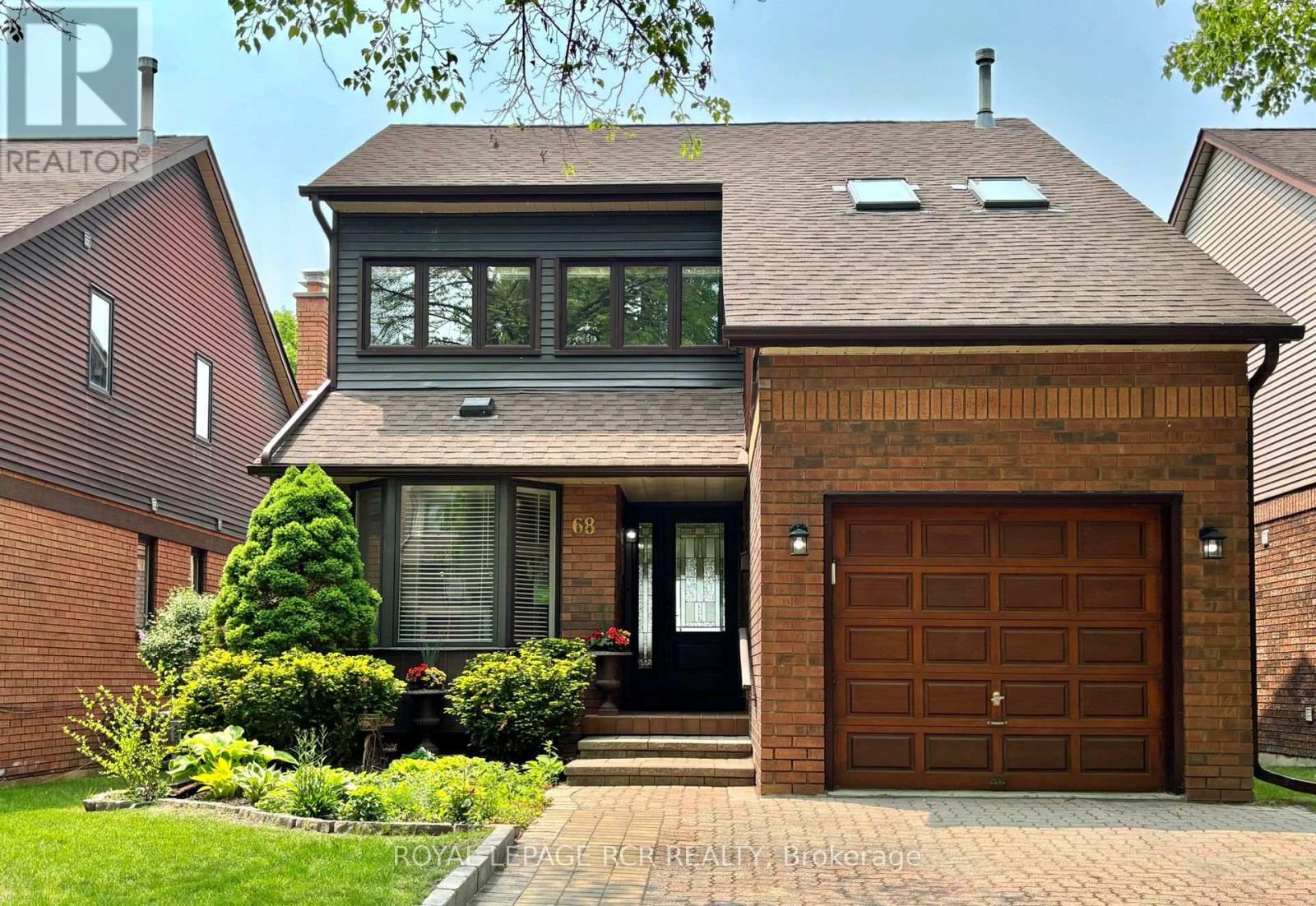 Photo 2 of 68 Riverview Road, New Tecumseth ON