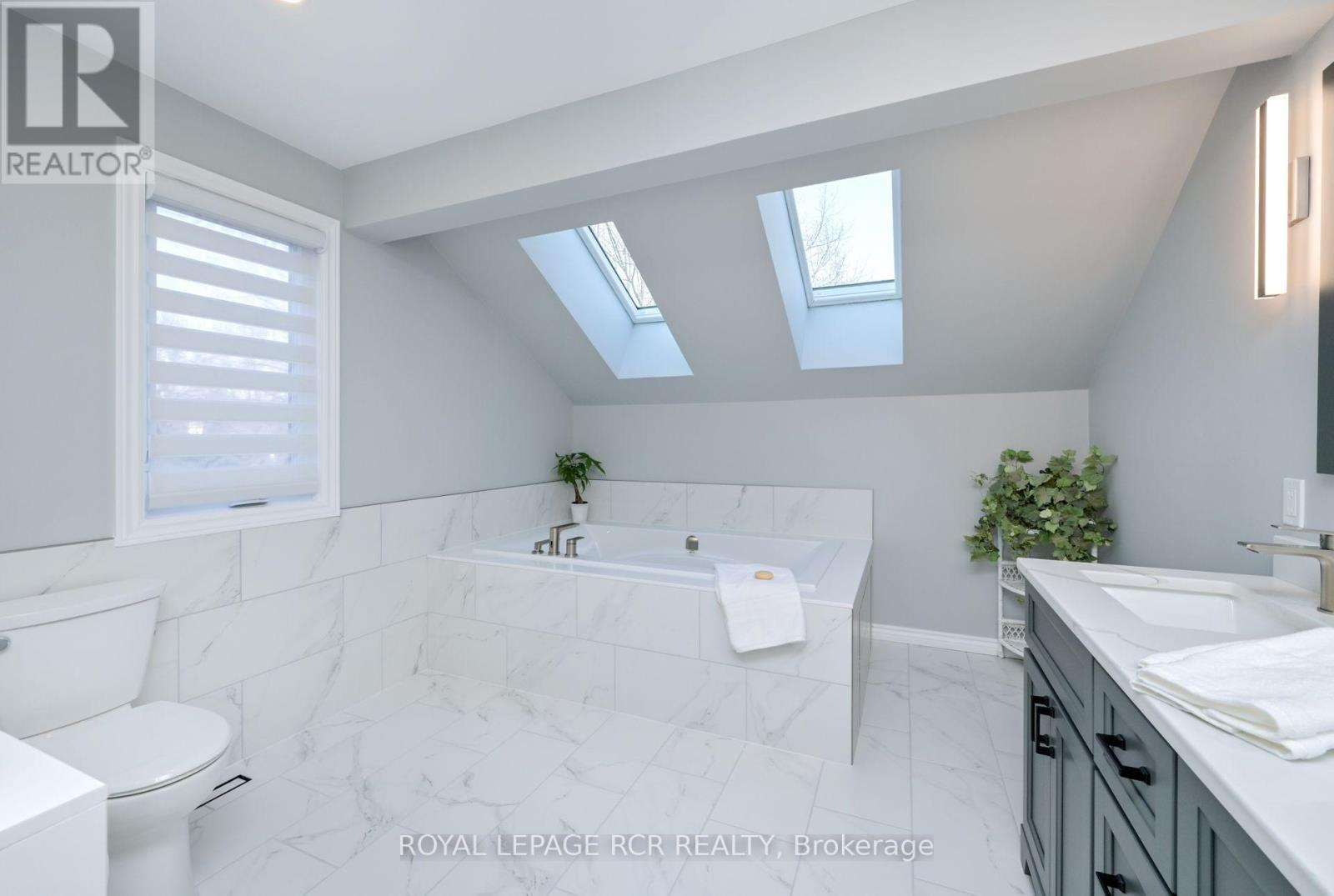 Photo 25 of 68 Riverview Road, New Tecumseth ON