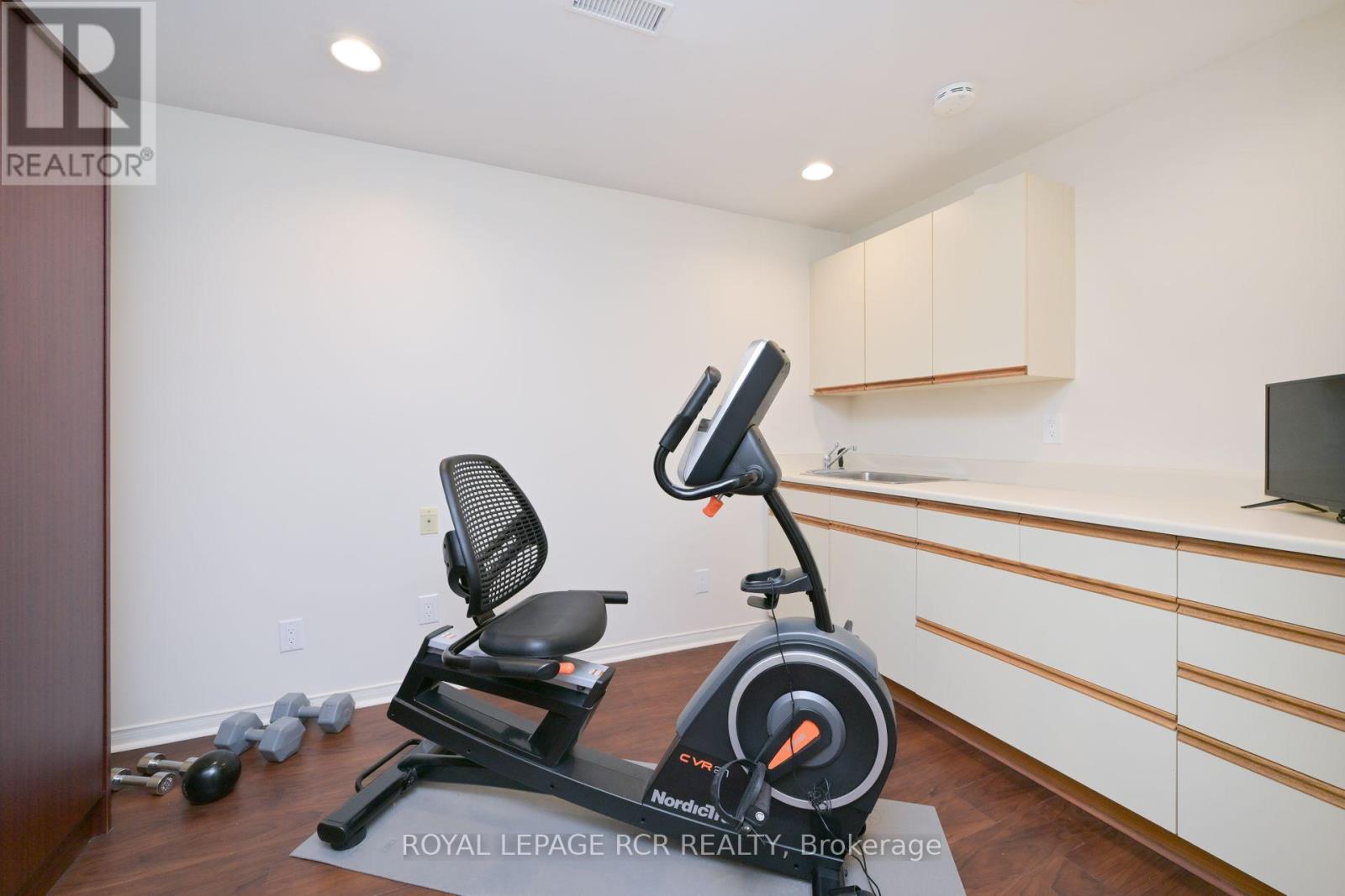 Photo 33 of 68 Riverview Road, New Tecumseth ON