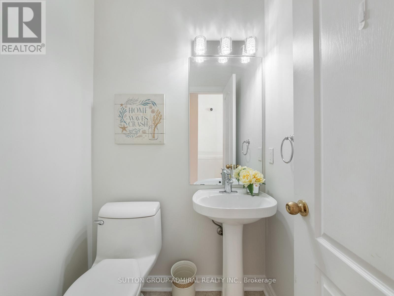 Photo 14 of 4 Haywood Drive, Markham ON