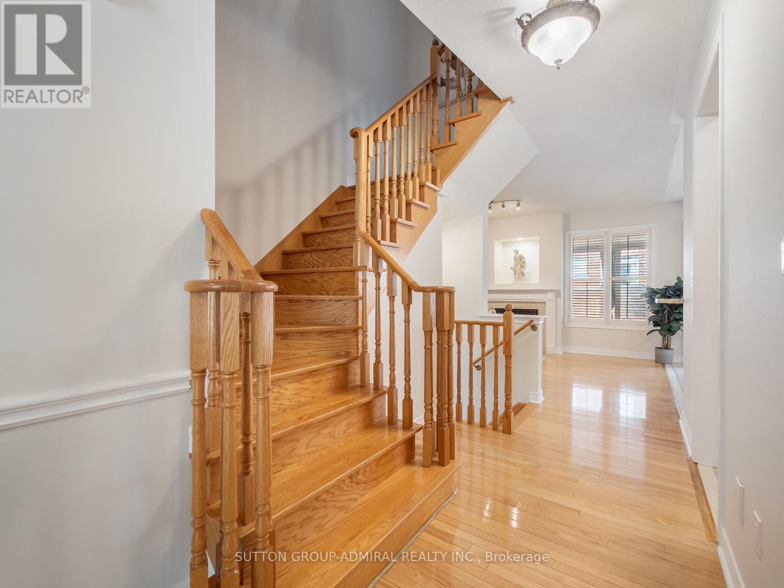 Photo 15 of 4 Haywood Drive, Markham ON