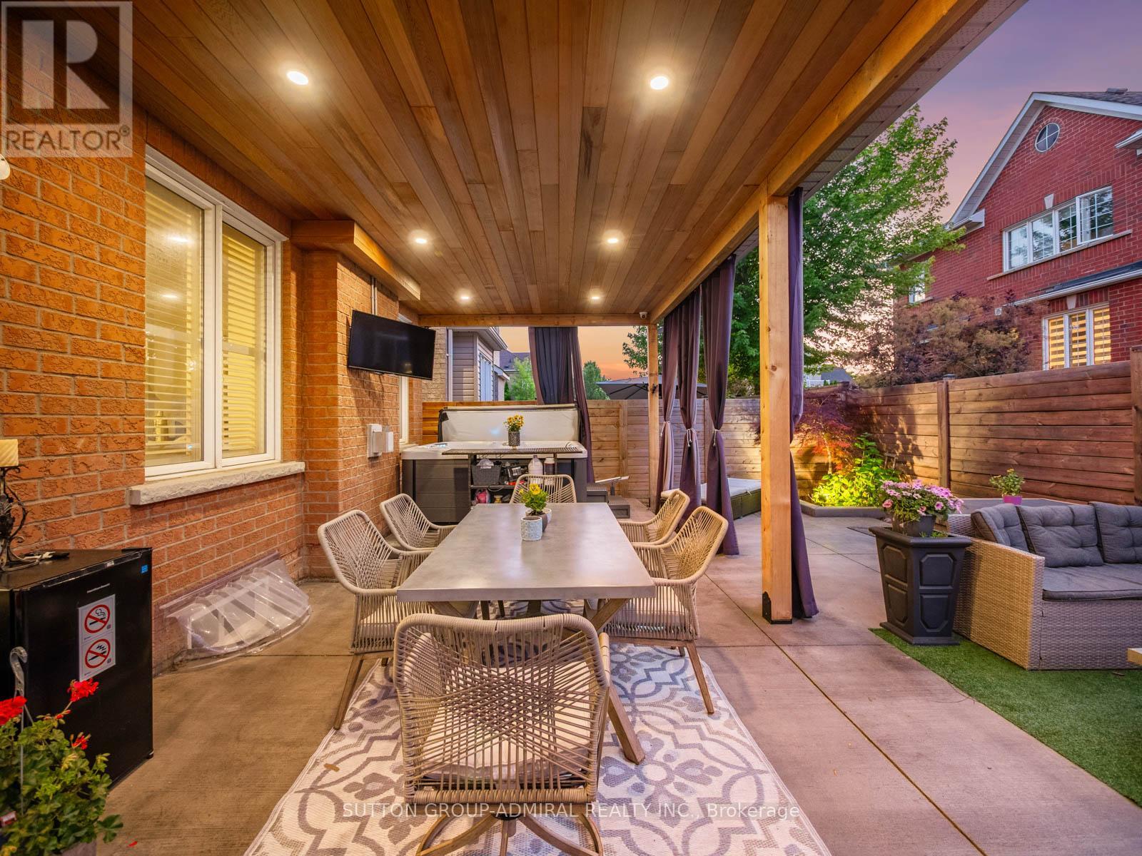 Photo 39 of 4 Haywood Drive, Markham ON