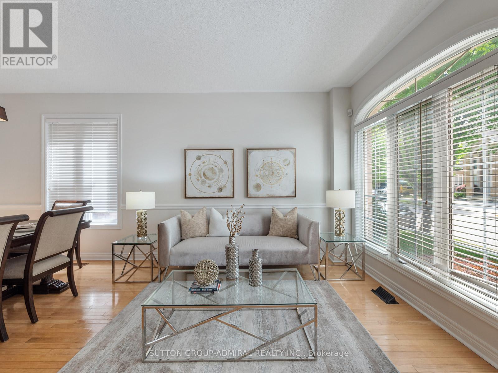 Photo 4 of 4 Haywood Drive, Markham ON