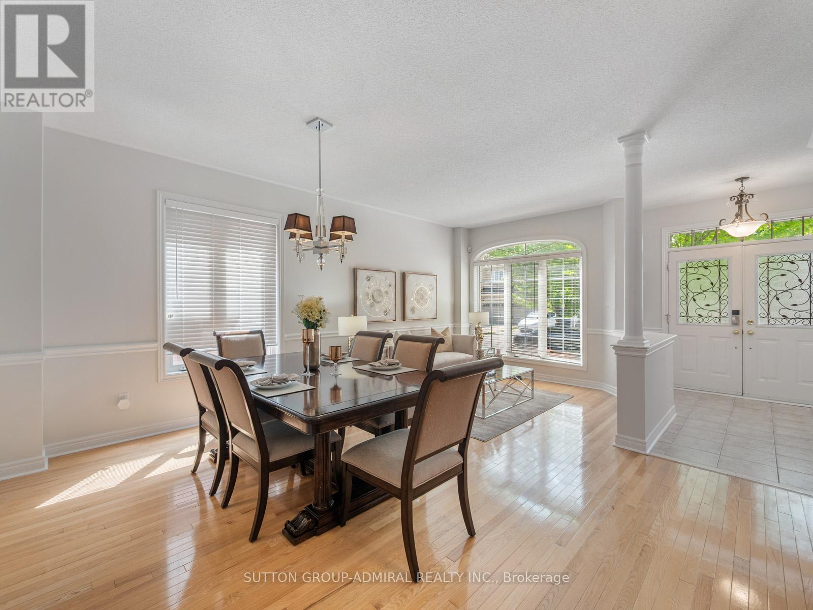 Photo 6 of 4 Haywood Drive, Markham ON