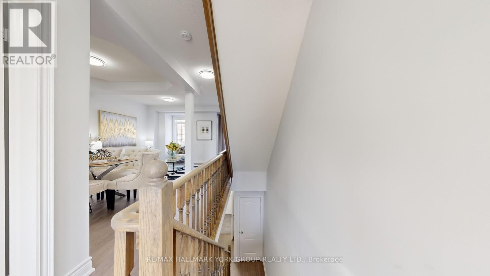 Photo 43 of 6 Roy Grove Way, Markham ON