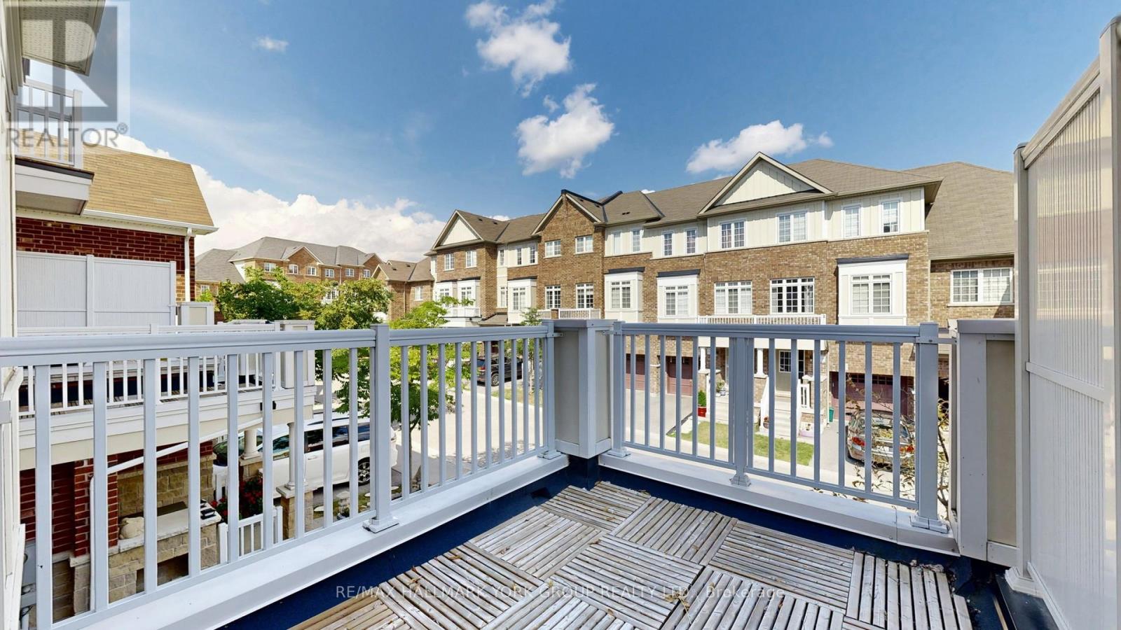 Photo 44 of 6 Roy Grove Way, Markham ON