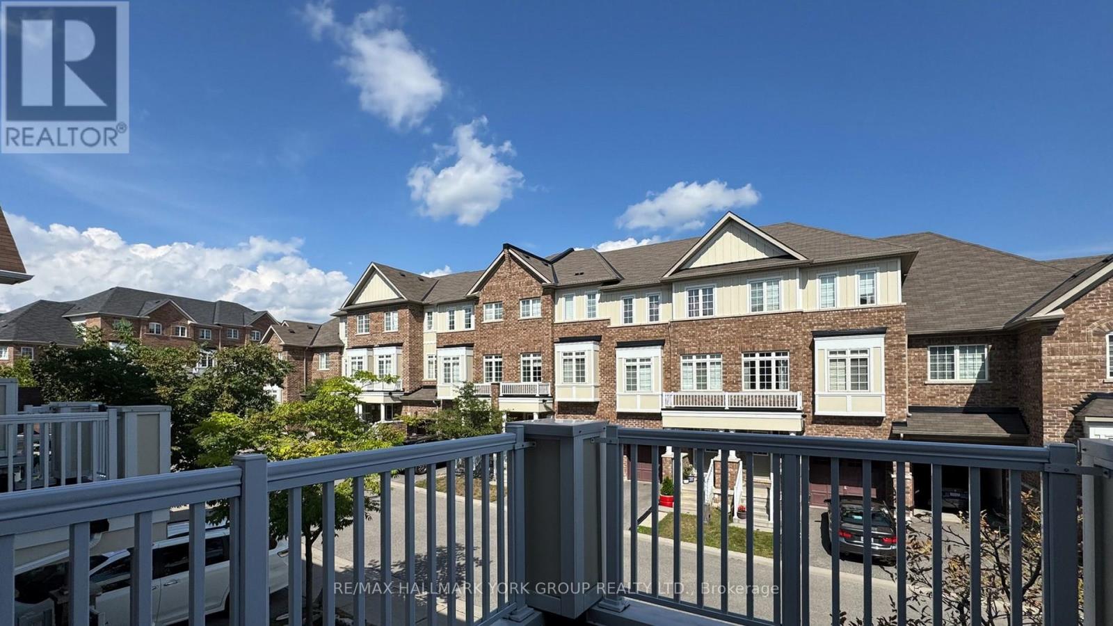 Photo 45 of 6 Roy Grove Way, Markham ON