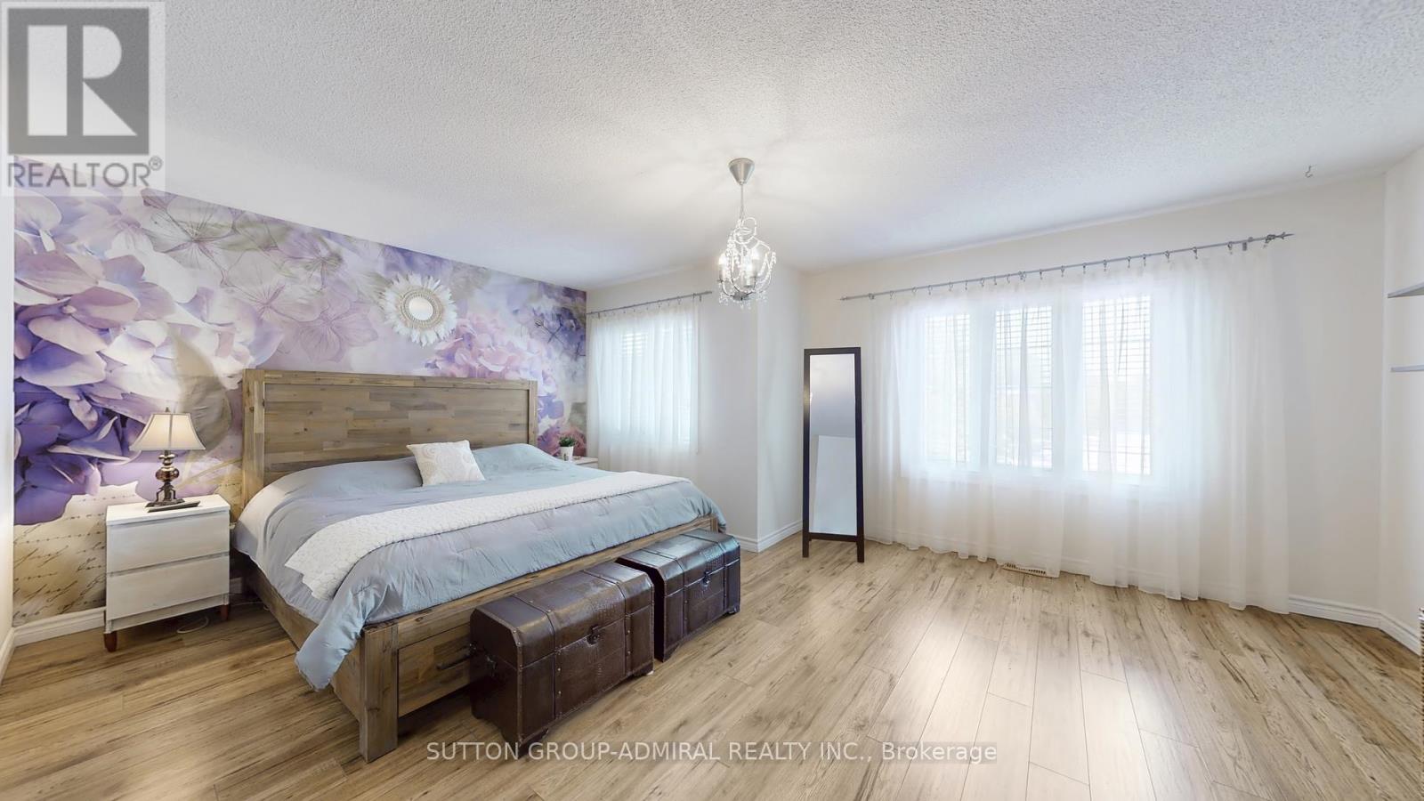 Photo 16 of 7 Rockview Gardens, Vaughan ON