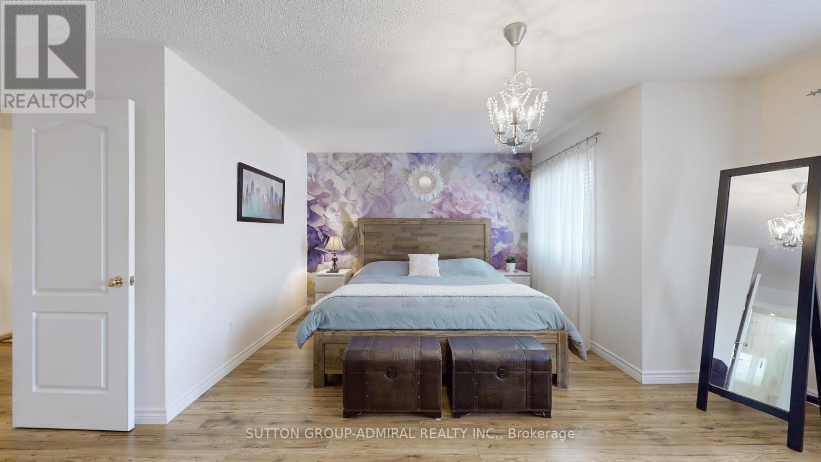 Photo 17 of 7 Rockview Gardens, Vaughan ON