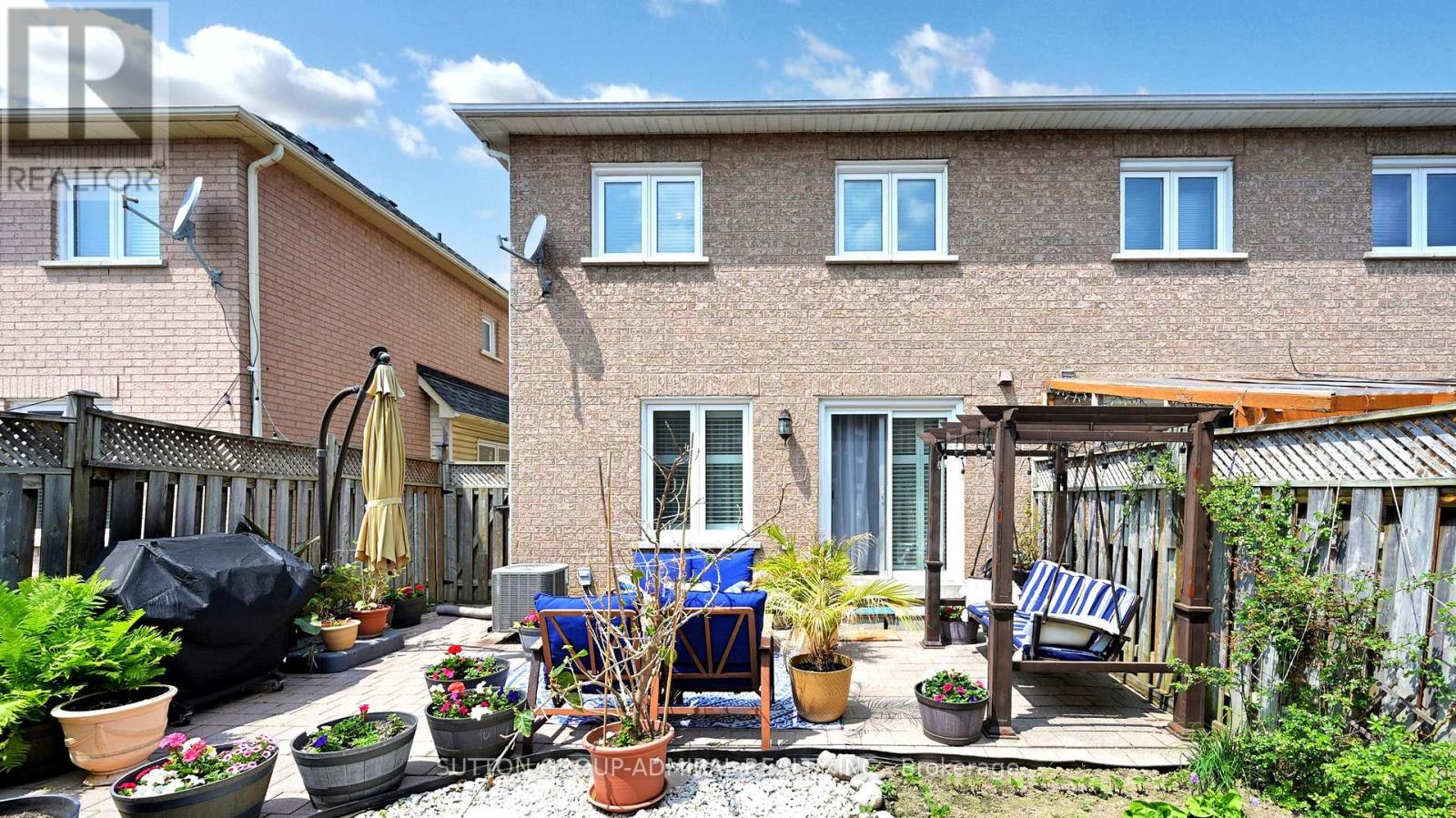 Photo 30 of 7 Rockview Gardens, Vaughan ON