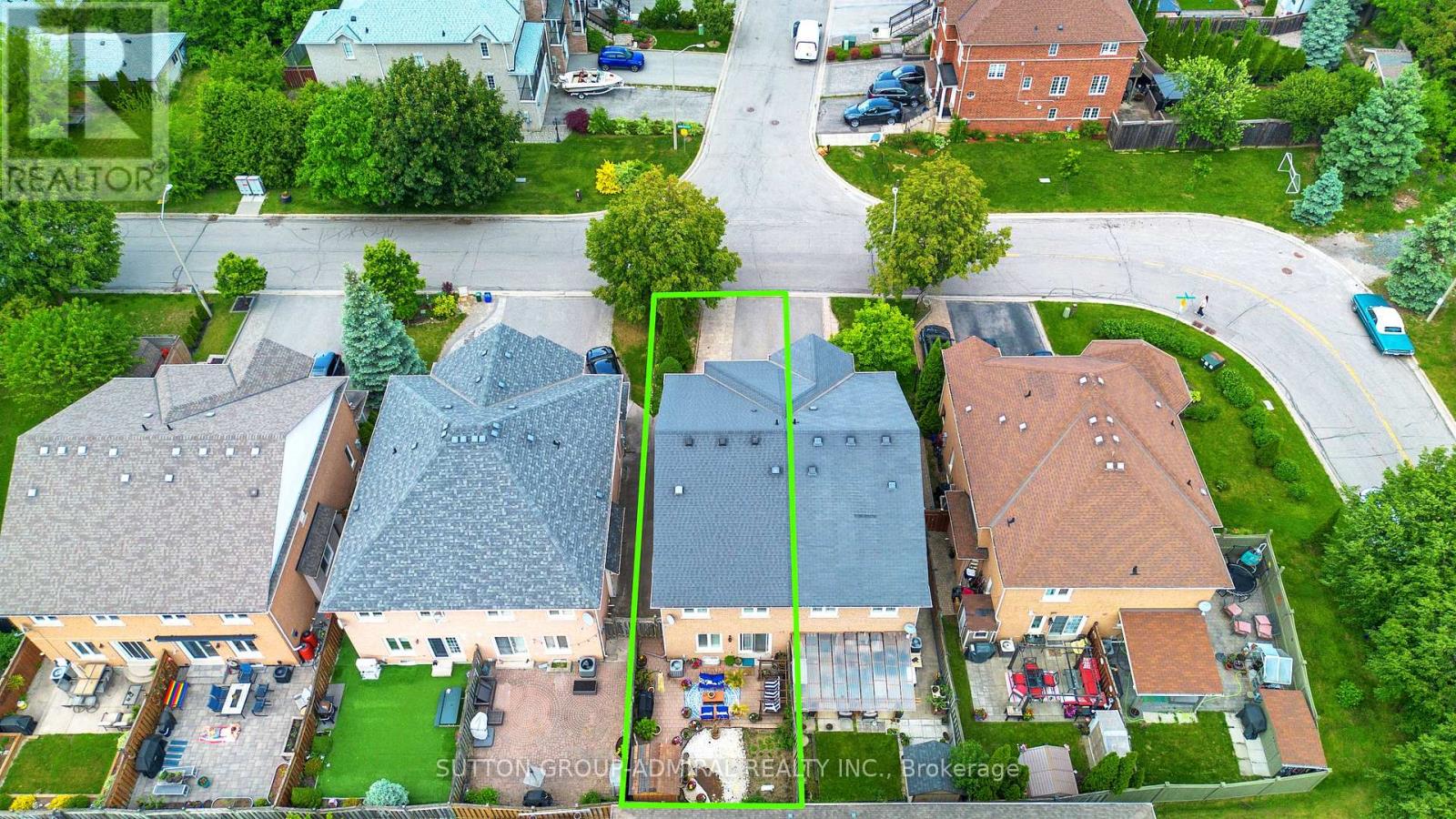 Photo 32 of 7 Rockview Gardens, Vaughan ON