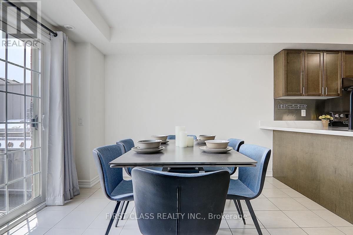 Photo 17 of 5303 Major Mackenzie Drive E, Markham ON