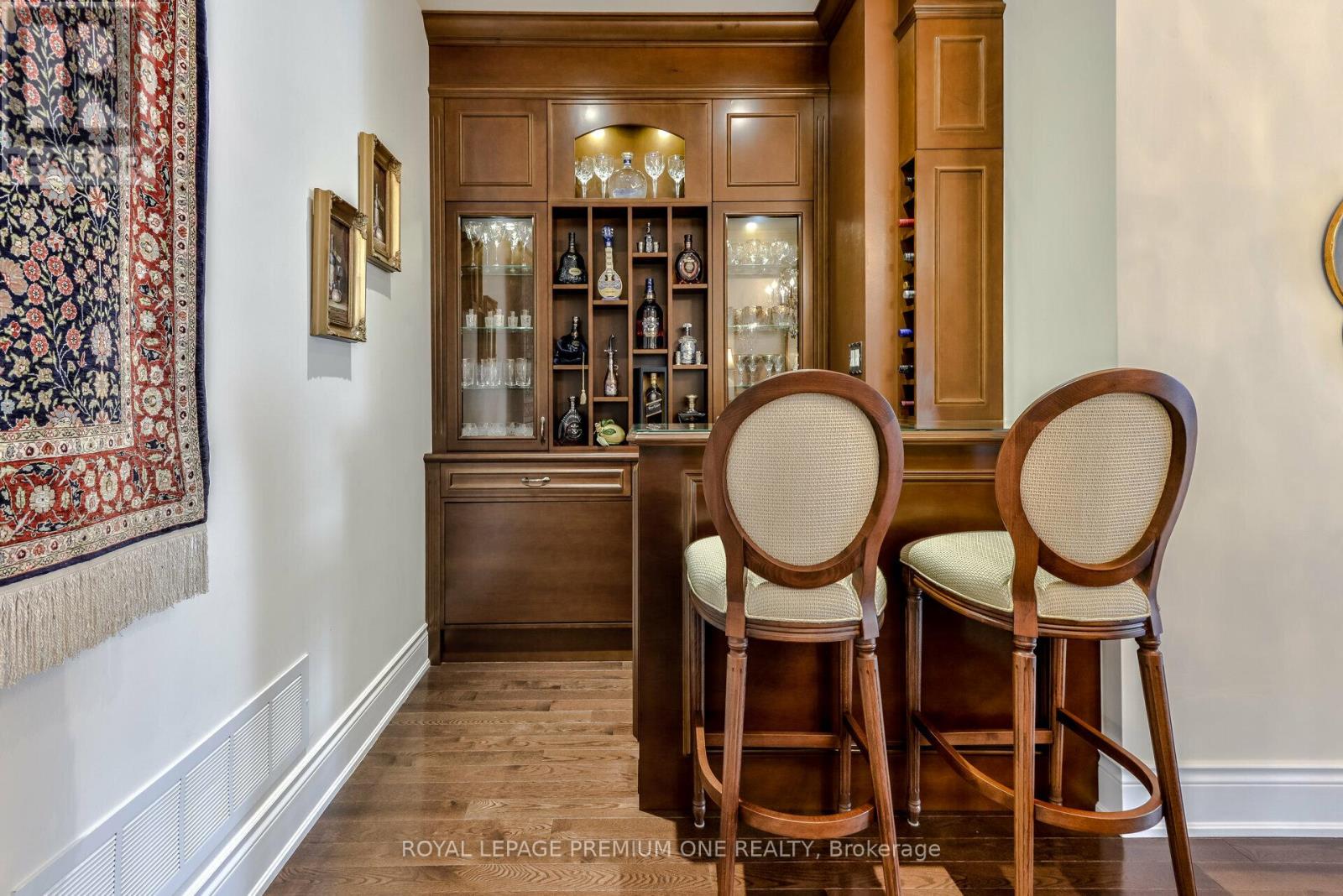 Photo 14 of 107 Headwind Boulevard, Vaughan ON