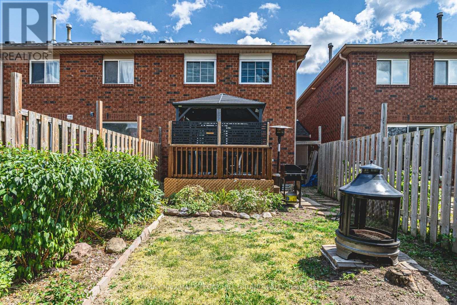 Photo 11 of 193 Nathan Crescent, Barrie ON