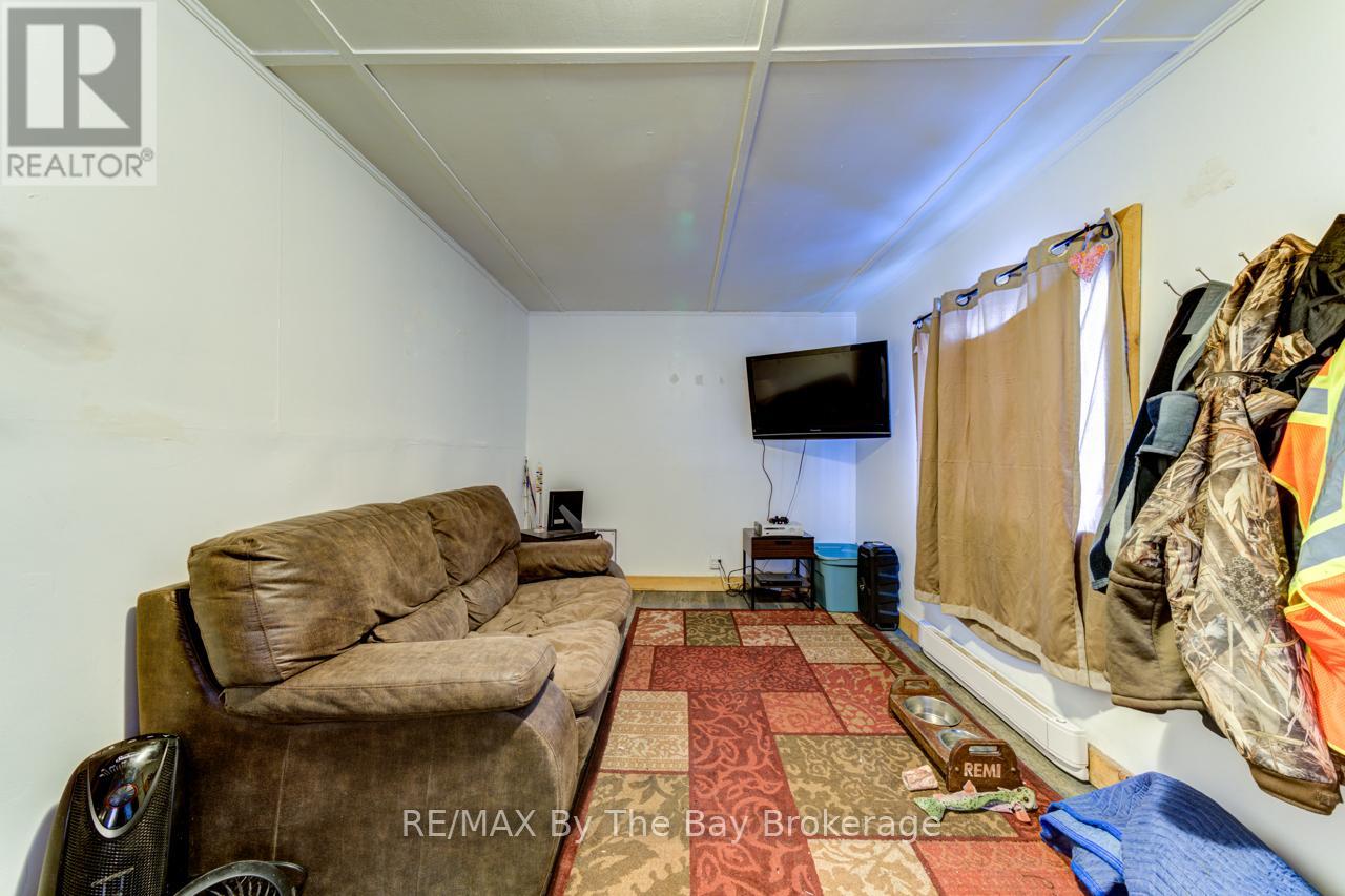Photo 30 of 701 River Road E, Wasaga Beach ON