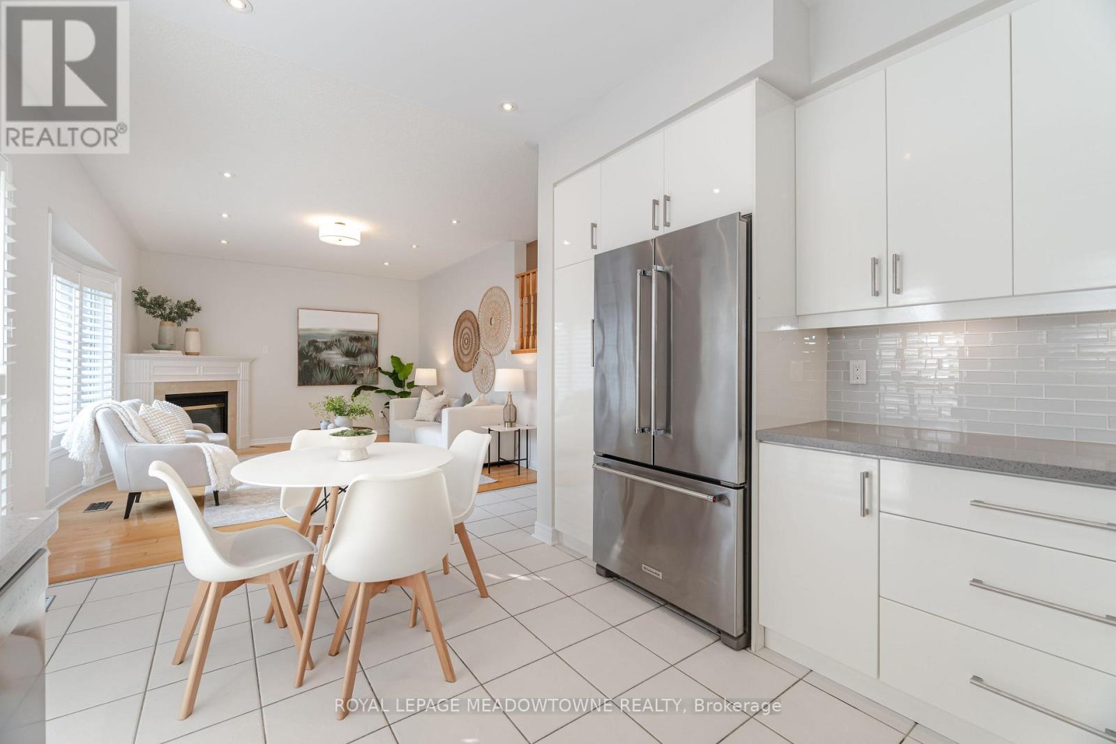 Photo 23 of 6520 Western Skies Way, Mississauga ON