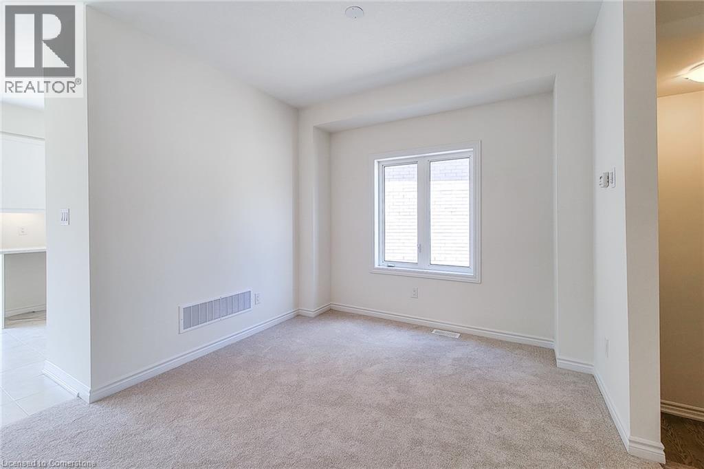 Photo 12 of 52 E George Brier Drive E Unit Upper Level, Paris ON