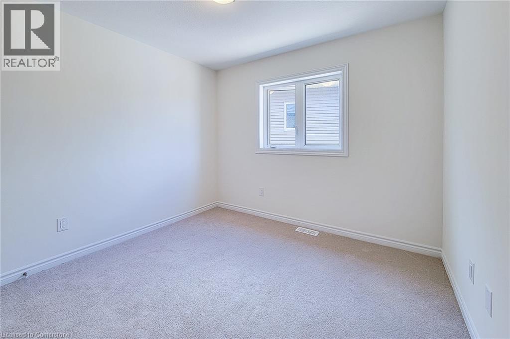 Photo 30 of 52 E George Brier Drive E Unit Upper Level, Paris ON