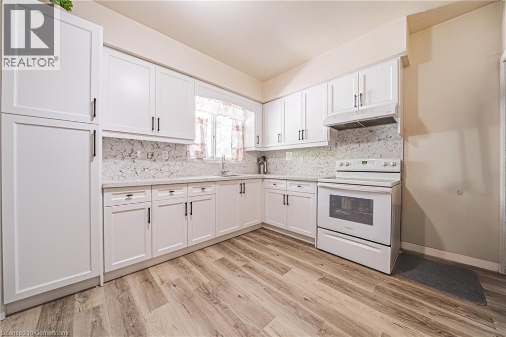 Photo 5 of 64 Kinrade Avenue, Hamilton ON