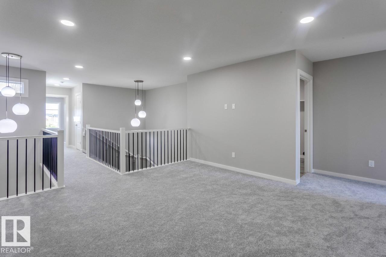 Photo 29 of 2369 Egret Wy Nw, Edmonton AB