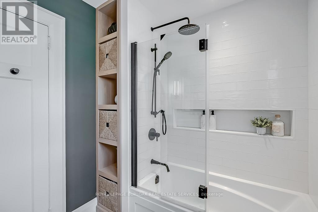 Photo 26 of 1060 Mohawk Road, Burlington ON