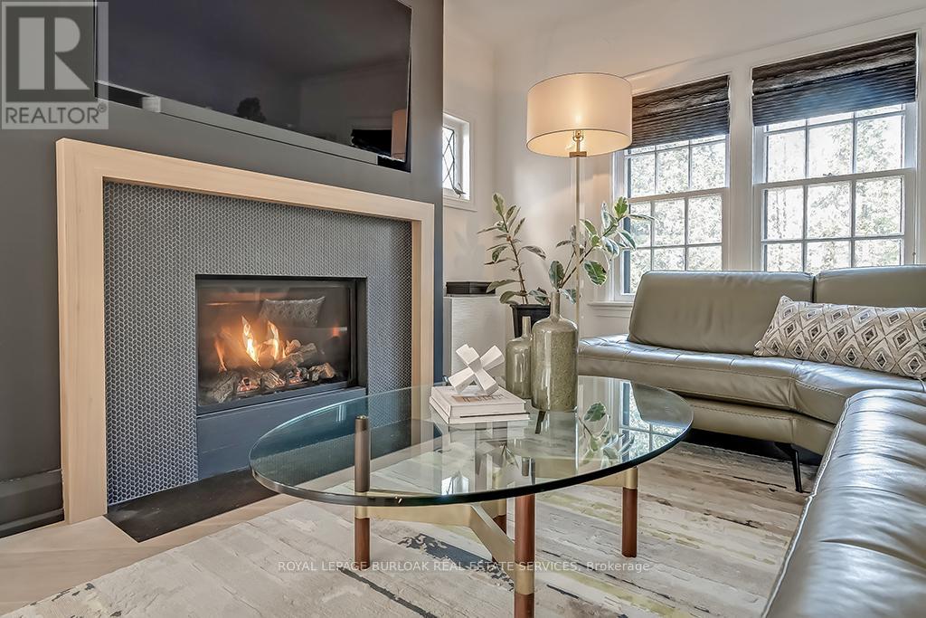 Photo 7 of 1060 Mohawk Road, Burlington ON