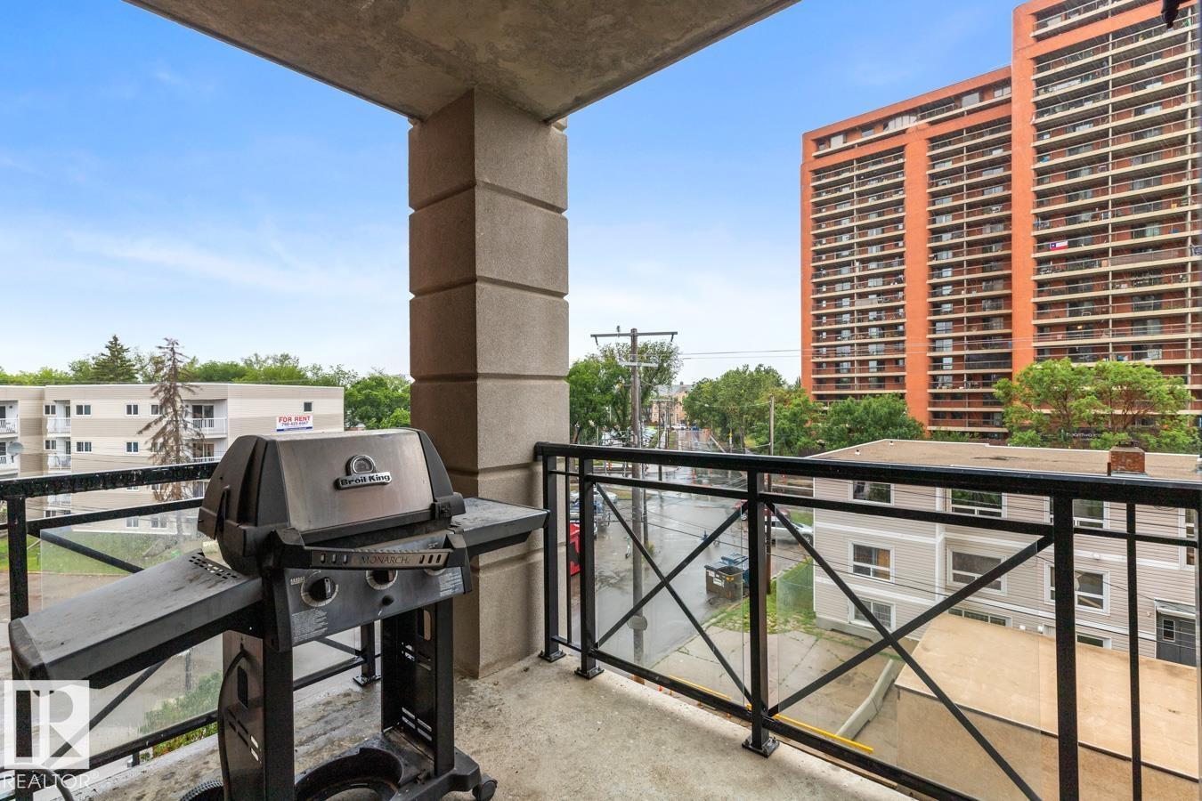 Photo 20 of 402 9020 Jasper Av Nw, Edmonton AB