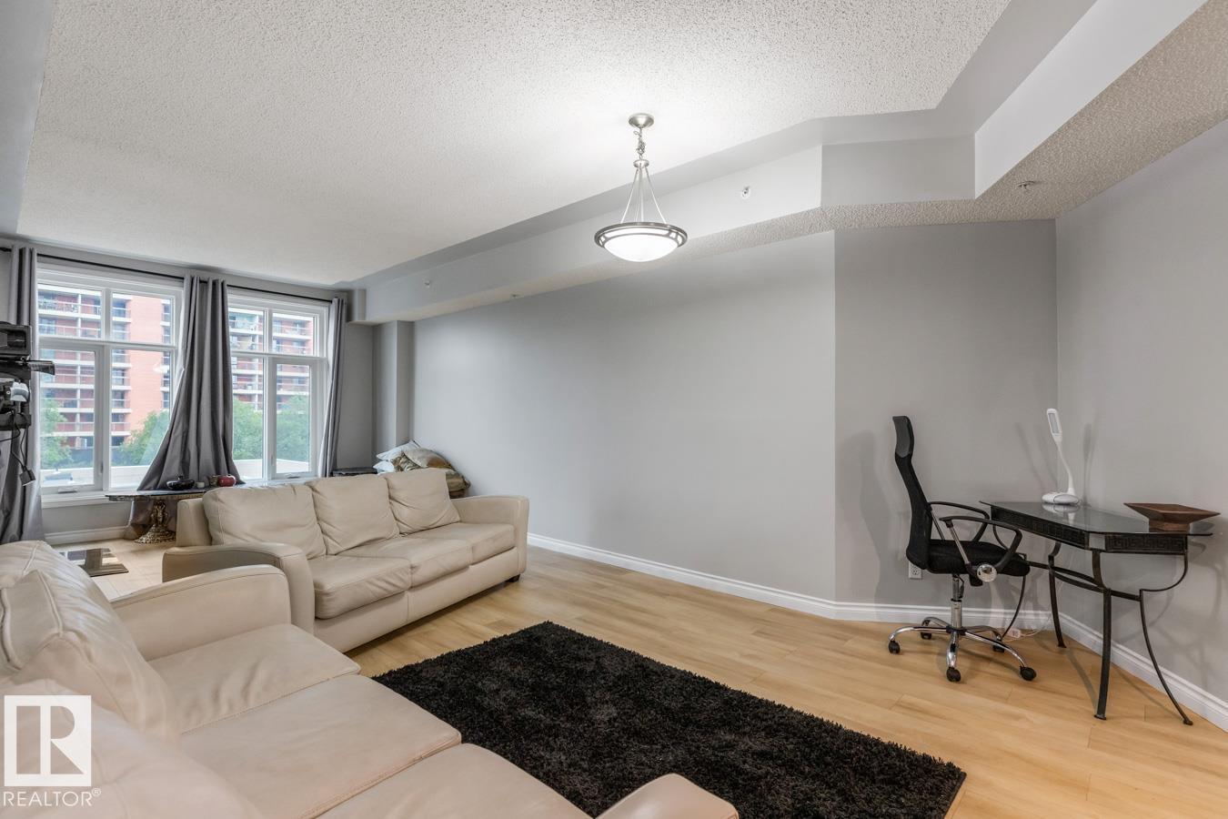 Photo 9 of 402 9020 Jasper Av Nw, Edmonton AB