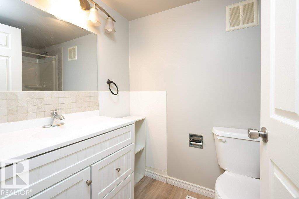 Photo 11 of 502 Lee Ridge Rd Nw, Edmonton AB