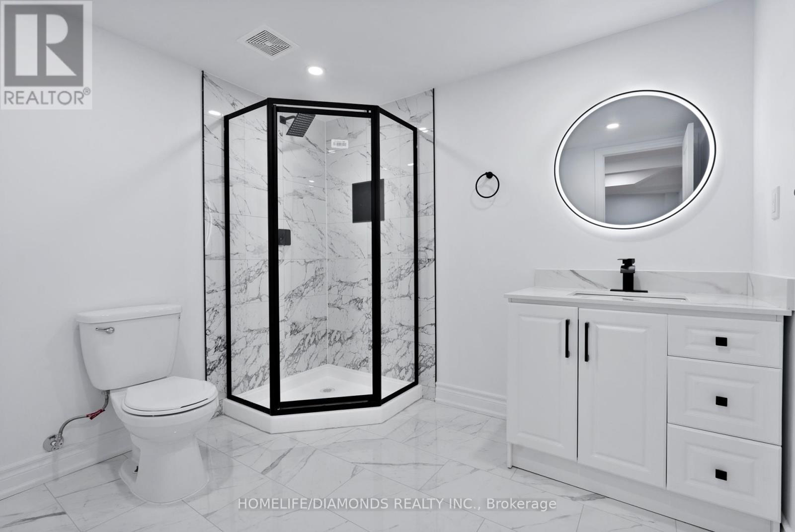 Photo 26 of 8 Huntley Crescent, St Catharines ON