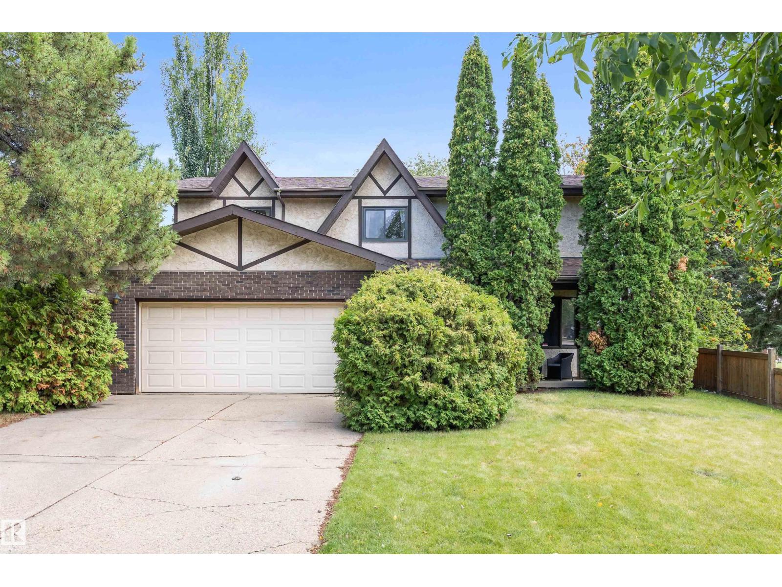 Photo 1 of 81 Langholm Dr, St Albert AB
