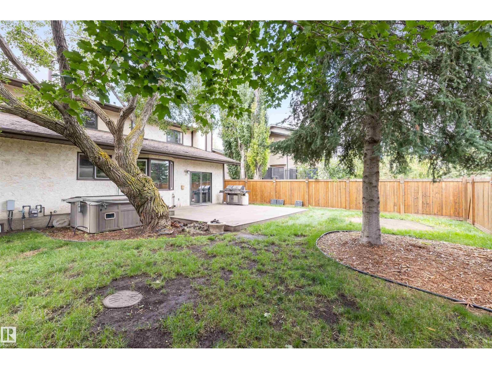 Photo 51 of 81 Langholm Dr, St Albert AB