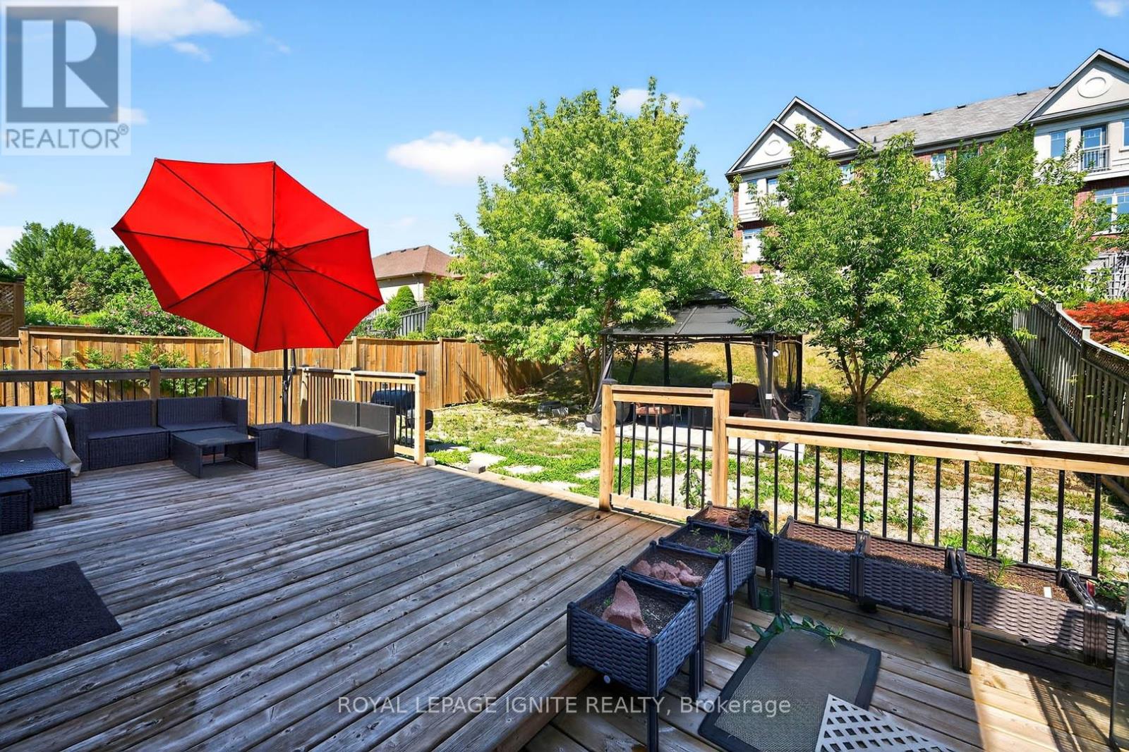 Photo 33 of 7 Ducatel Crescent, Ajax ON