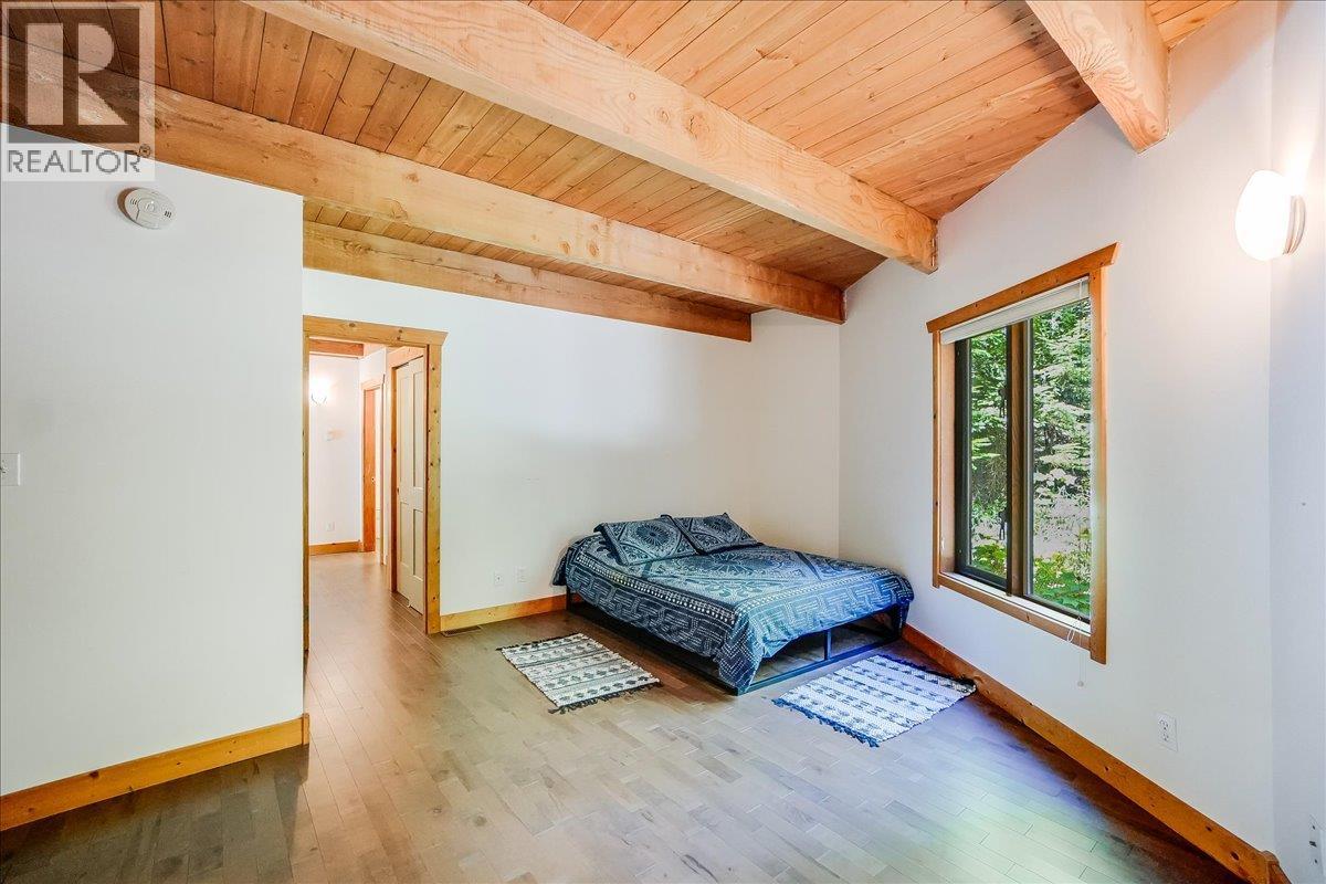 Photo 29 of 5631 Longbeach Road, Nelson BC