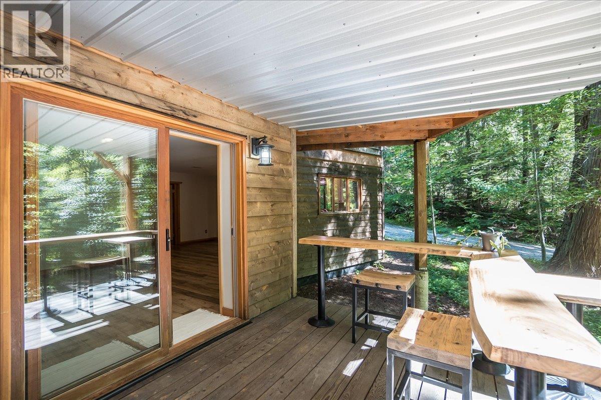 Photo 18 of 5631 Longbeach Road, Nelson BC