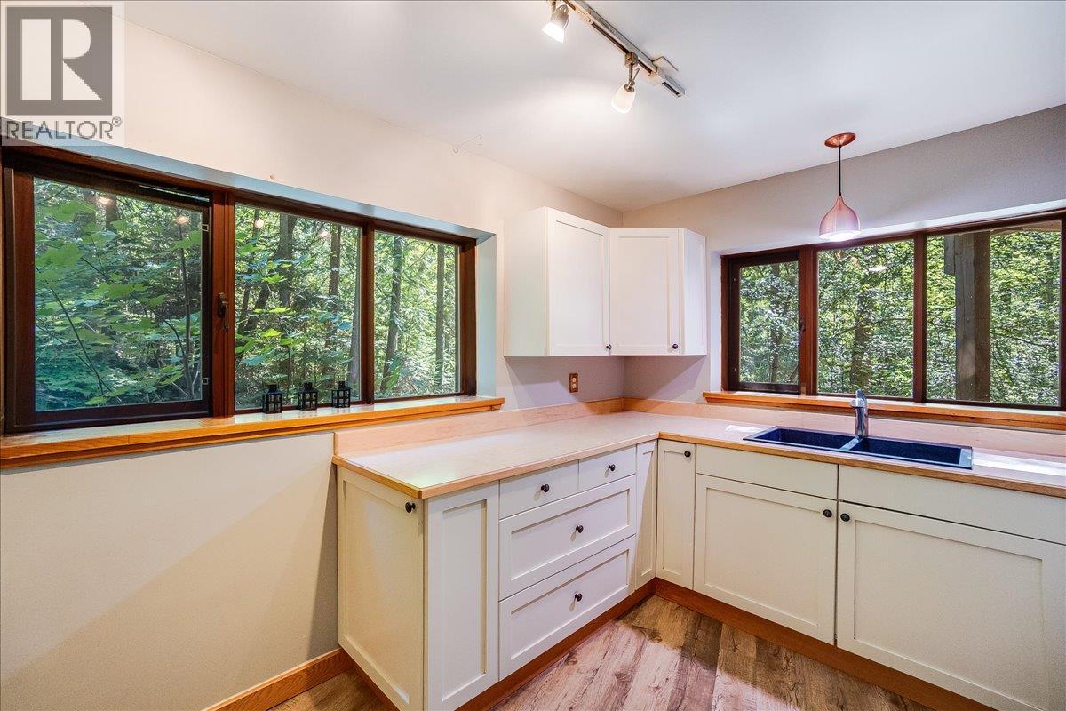 Photo 75 of 5631 Longbeach Road, Nelson BC