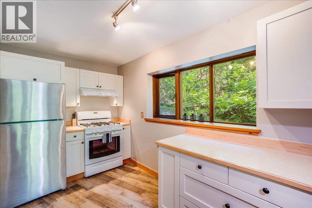 Photo 56 of 5631 Longbeach Road, Nelson BC