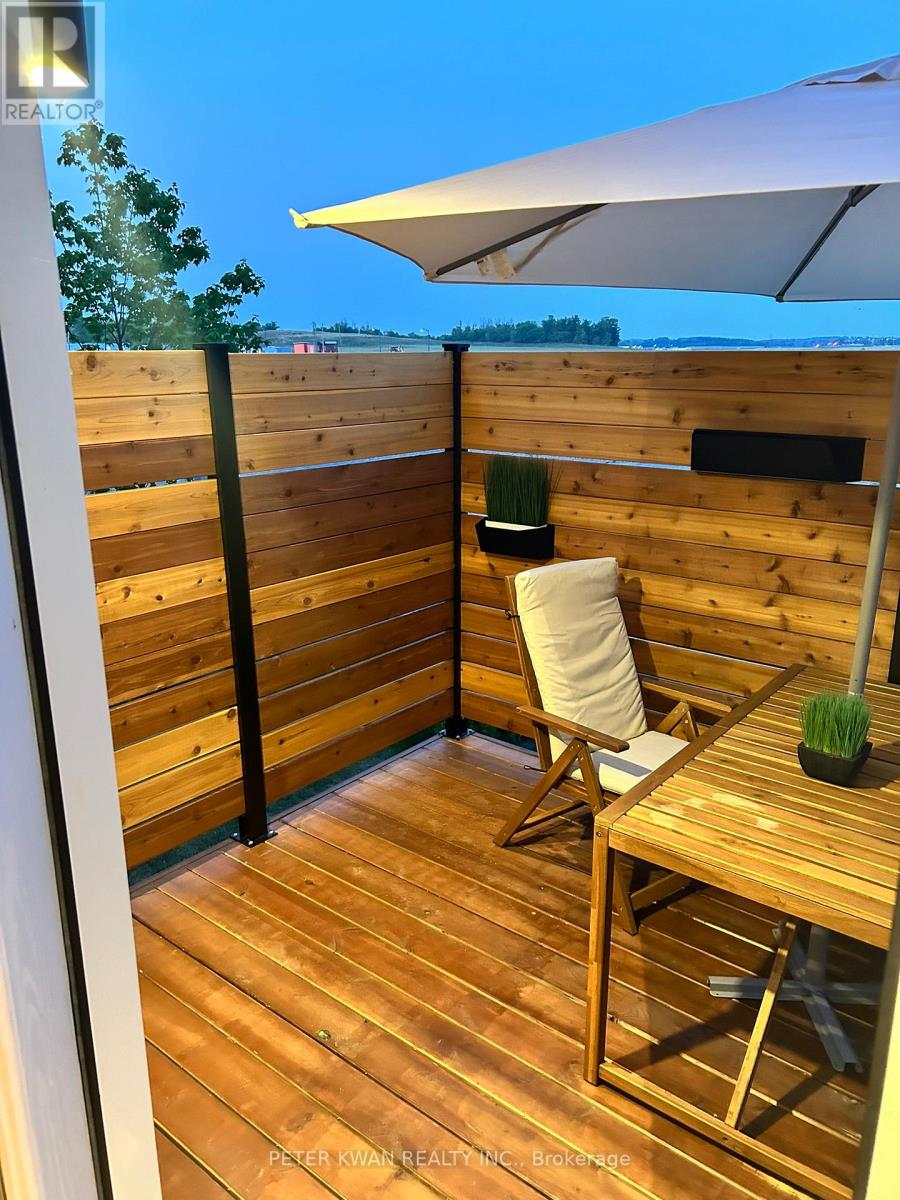 Photo 33 of 61 Strathgreen Lane, Georgina ON