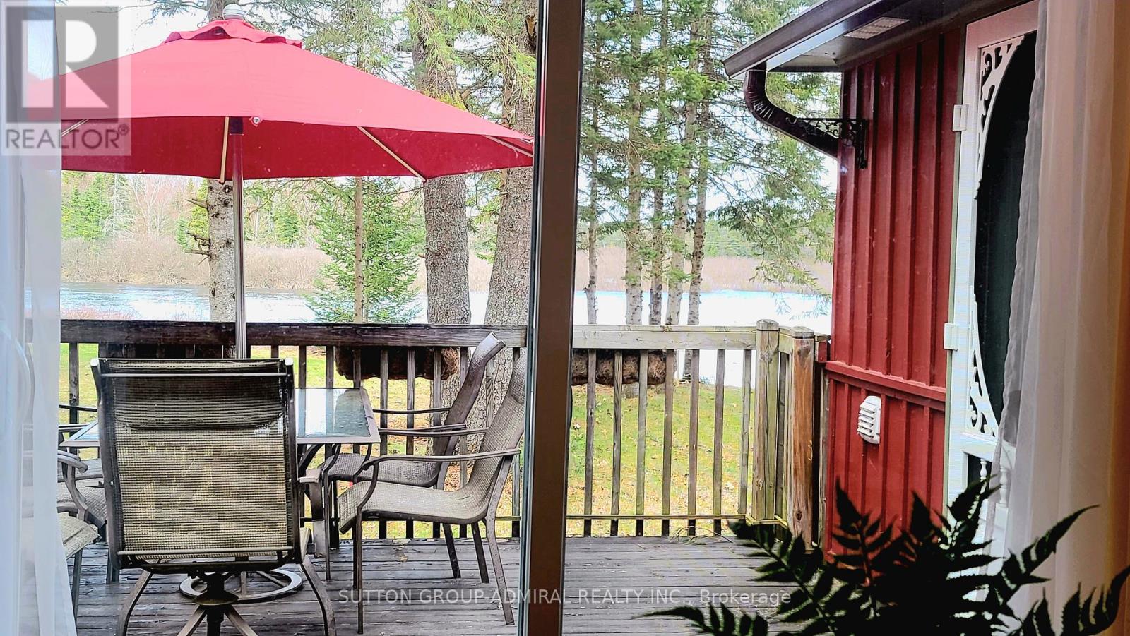 Photo 8 of 1047 Colony Trail, Lake Of Bays ON