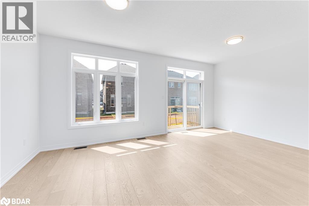 Photo 10 of 54 Sagewood Avenue, Barrie ON