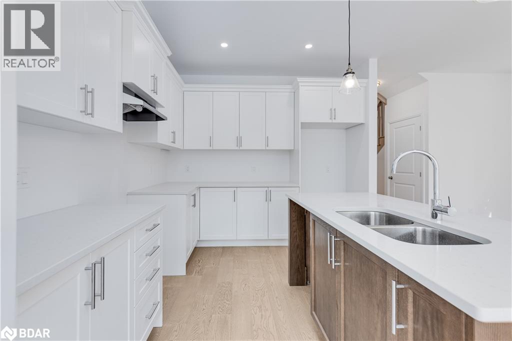 Photo 15 of 54 Sagewood Avenue, Barrie ON