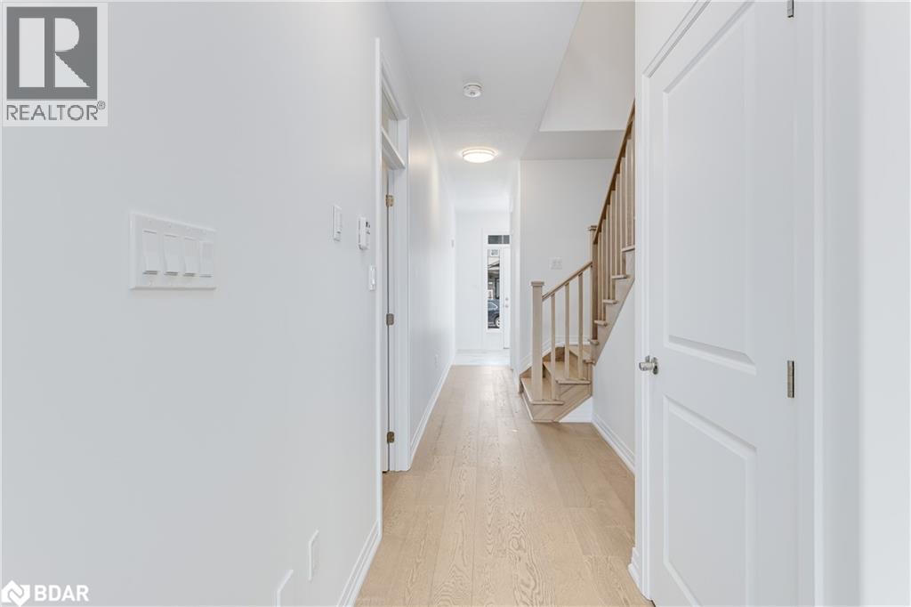 Photo 7 of 54 Sagewood Avenue, Barrie ON