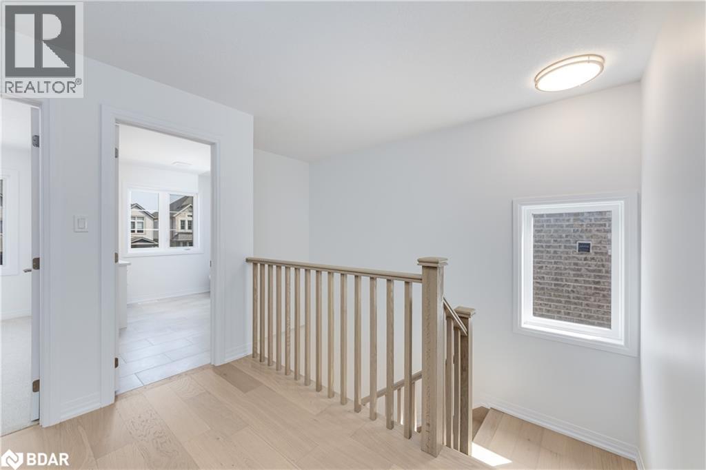 Photo 17 of 58 Sagewood Avenue, Barrie ON